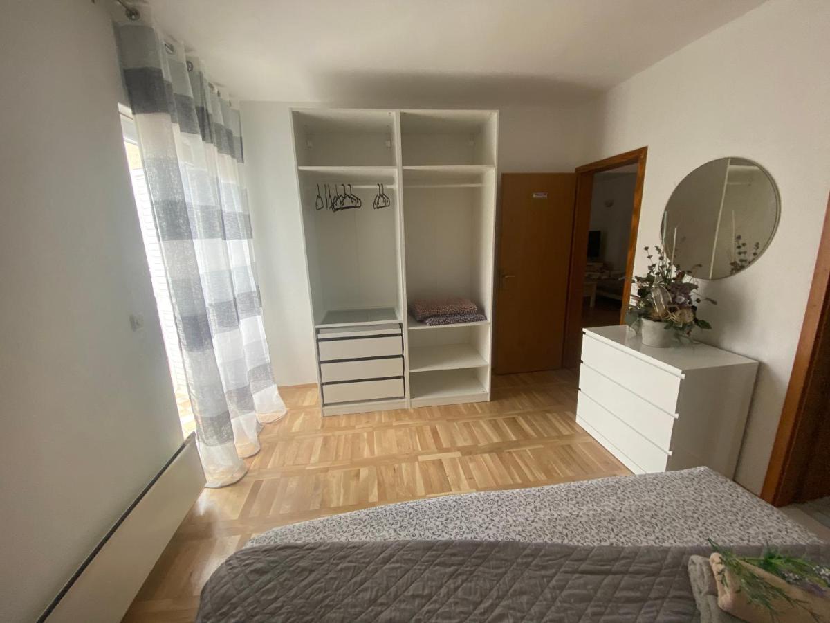 Apartment And Room Hoselito Makarska Luaran gambar