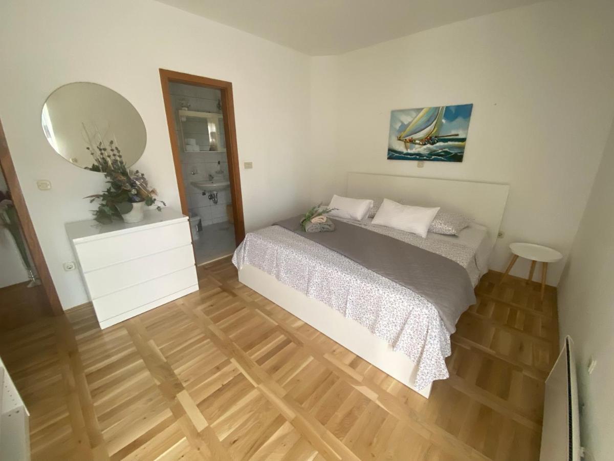 Apartment And Room Hoselito Makarska Luaran gambar