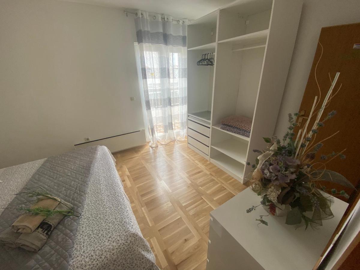 Apartment And Room Hoselito Makarska Luaran gambar